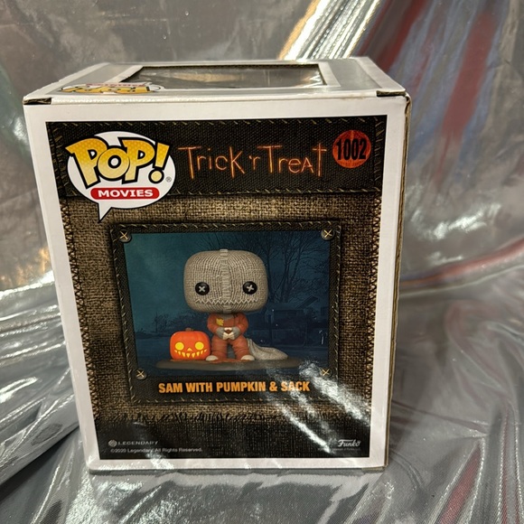 Funko Pop Movies #1002 Trick 'R Treat Sam with Pumpkin & Sack Spirit Exclusive - Picture 3 of 6